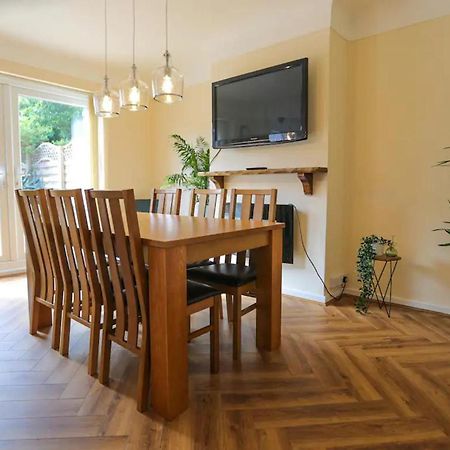 5Bed House Wirral Near Liverpool Chester Extérieur photo